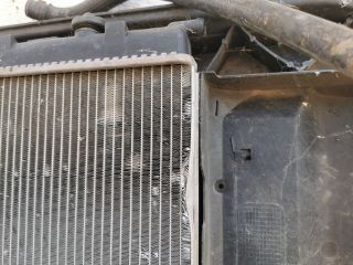 bontott PEUGEOT 307 Vízhűtő Radiátor (Klímás)