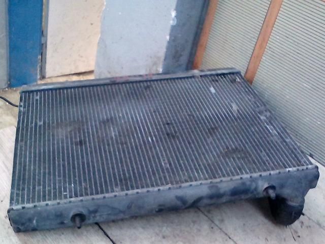 bontott PEUGEOT 307 Vízhűtő Radiátor (Klímás)