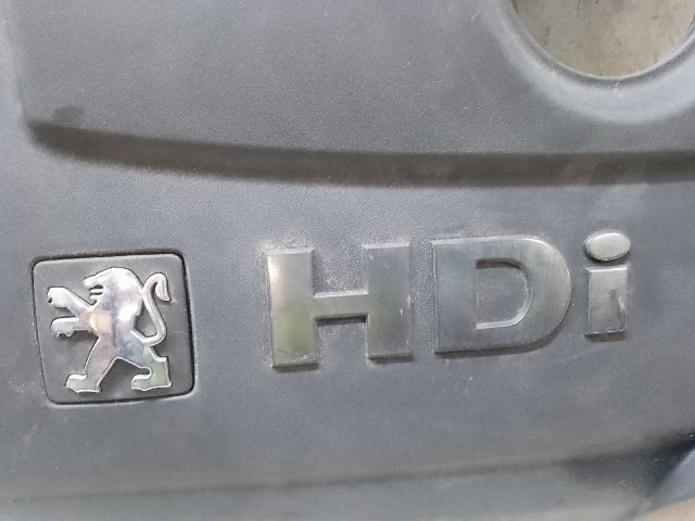 bontott PEUGEOT 307 Felső Motorburkolat