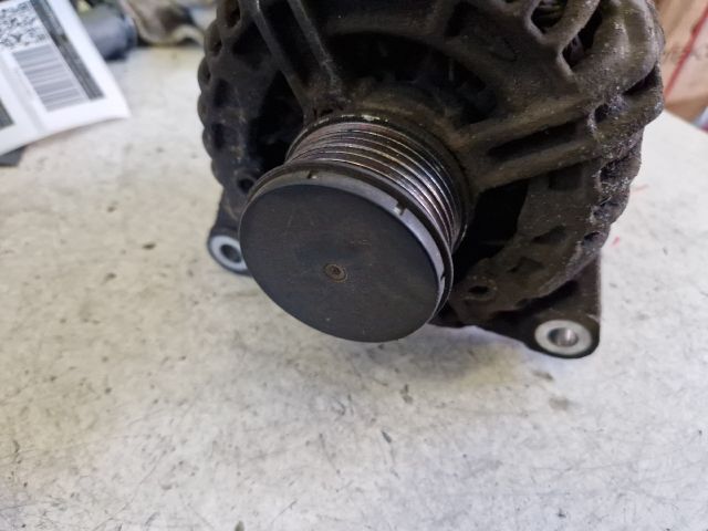 bontott PEUGEOT 307 Generátor