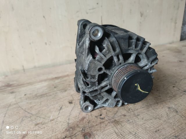 bontott PEUGEOT 307 Generátor