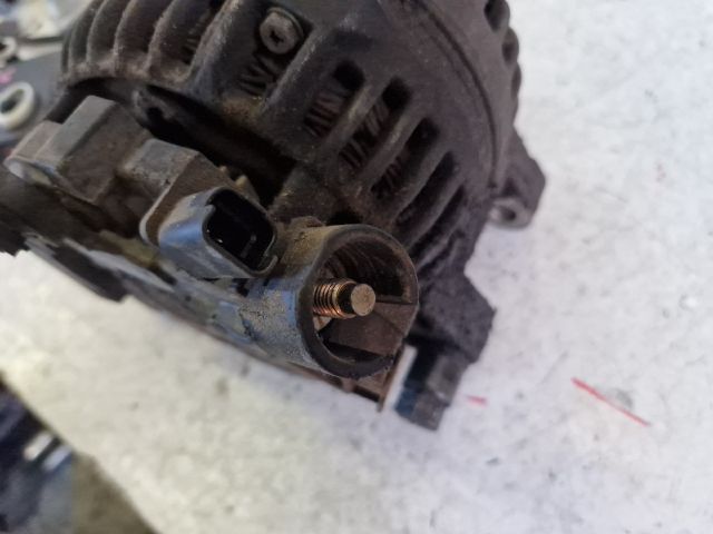 bontott PEUGEOT 307 Generátor