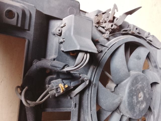 bontott PEUGEOT 307 Hűtőventilátor