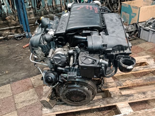 bontott PEUGEOT 307 Motor (Fűzött blokk hengerfejjel)