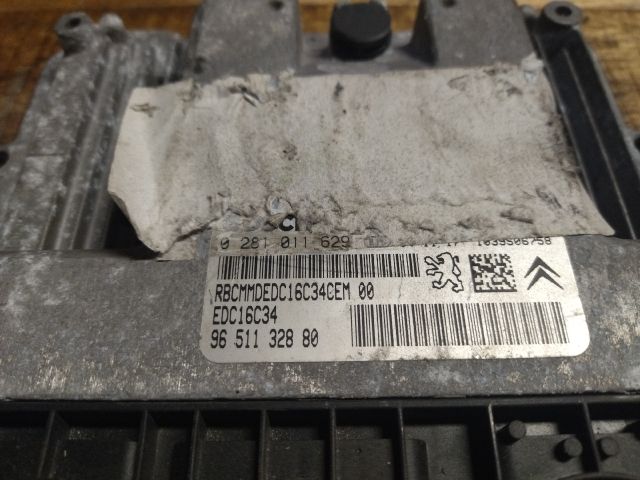 bontott PEUGEOT 307 Motorvezérlő