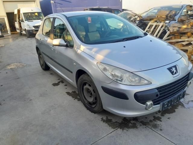 bontott PEUGEOT 307 Motorvezérlő