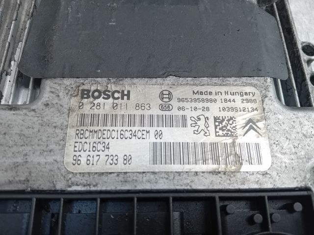 bontott PEUGEOT 307 Motorvezérlő