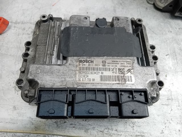 bontott PEUGEOT 307 Motorvezérlő