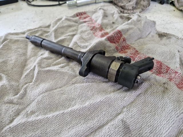 bontott PEUGEOT 307 Porlasztó (1 db)