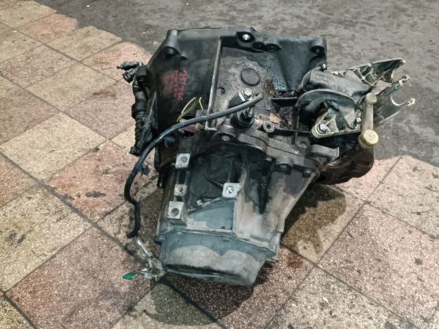 bontott PEUGEOT 307 Váltó (Mechanikus)