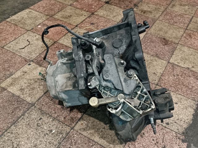 bontott PEUGEOT 307 Váltó (Mechanikus)