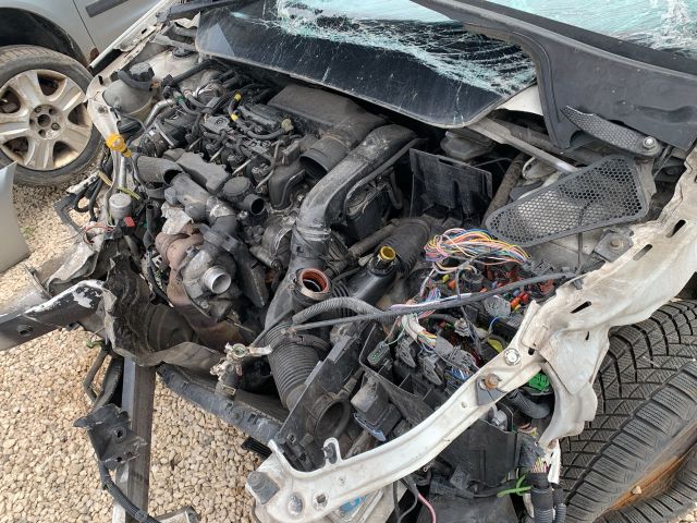 bontott PEUGEOT 307 ABS Kocka