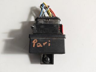 bontott PEUGEOT 307 Üzemanyag Szivattyú Relé