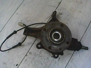 bontott PEUGEOT 307 Bal első Csonkállvány Kerékaggyal