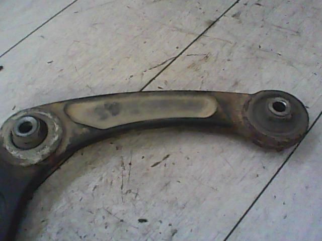 bontott PEUGEOT 307 Bal első Lengőkar