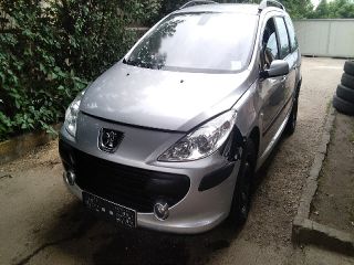 bontott PEUGEOT 307 Felső Motorburkolat