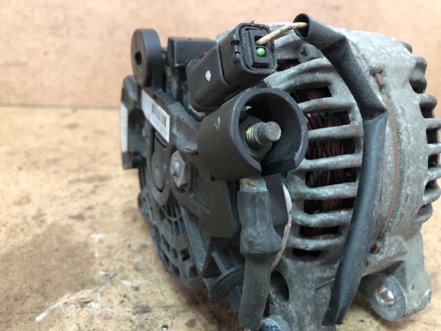 bontott PEUGEOT 307 Generátor