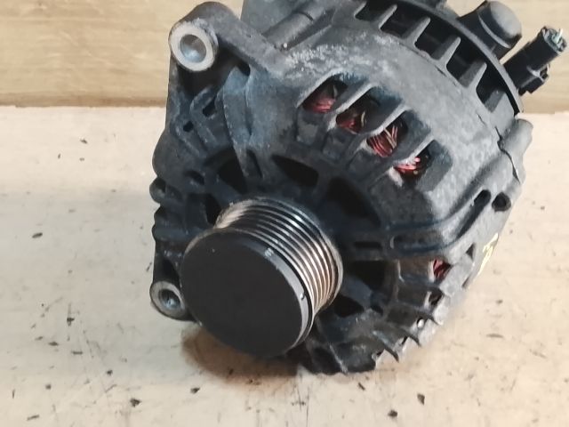 bontott PEUGEOT 307 Generátor