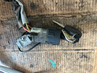 bontott PEUGEOT 307 Gyújtáskapcsoló Házzal