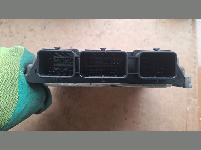 bontott PEUGEOT 307 Motorvezérlő