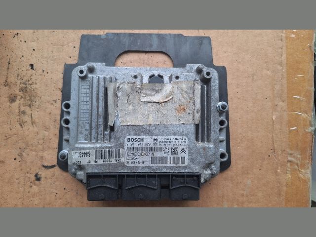 bontott PEUGEOT 307 Motorvezérlő