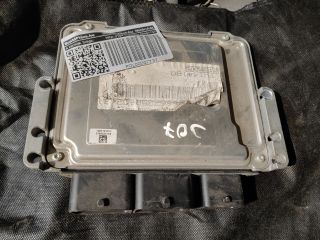 bontott PEUGEOT 307 Motorvezérlő