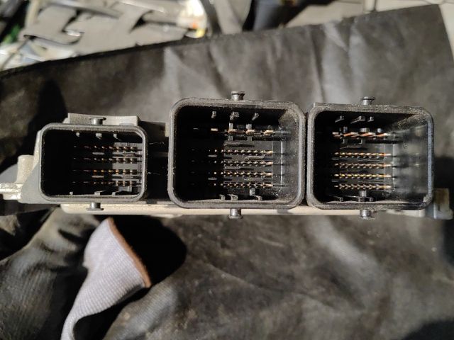 bontott PEUGEOT 307 Motorvezérlő