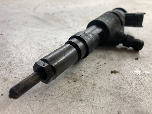 bontott PEUGEOT 307 Porlasztó (1 db)