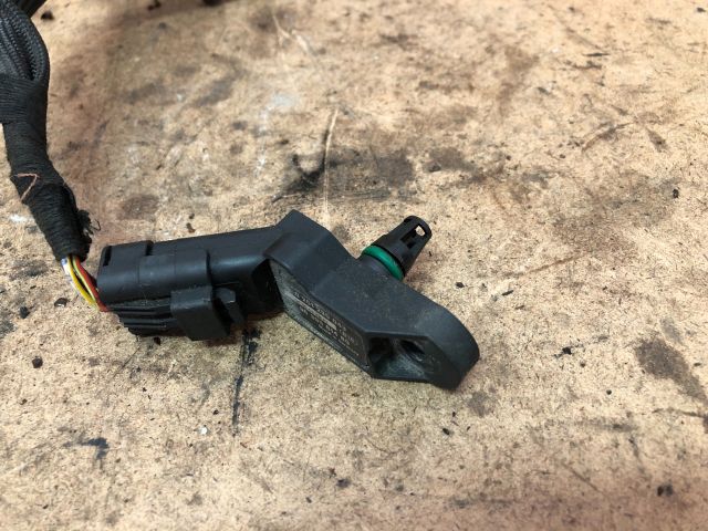 bontott PEUGEOT 307 Szívócső Nyomásérzékelő