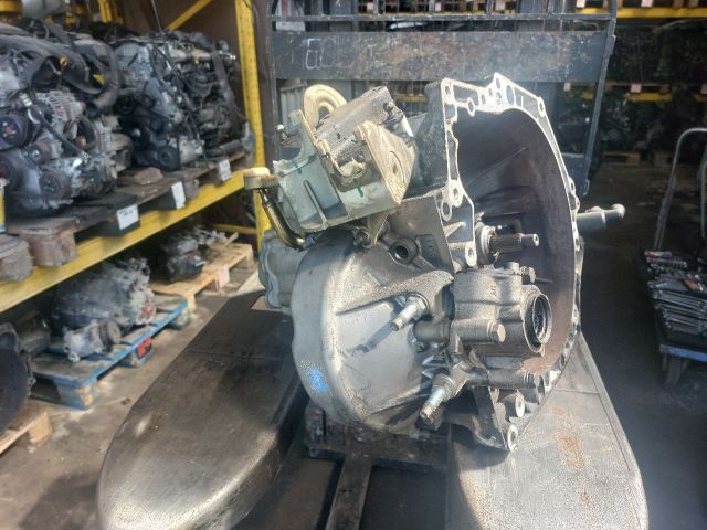 bontott PEUGEOT 307 Váltó (Mechanikus)