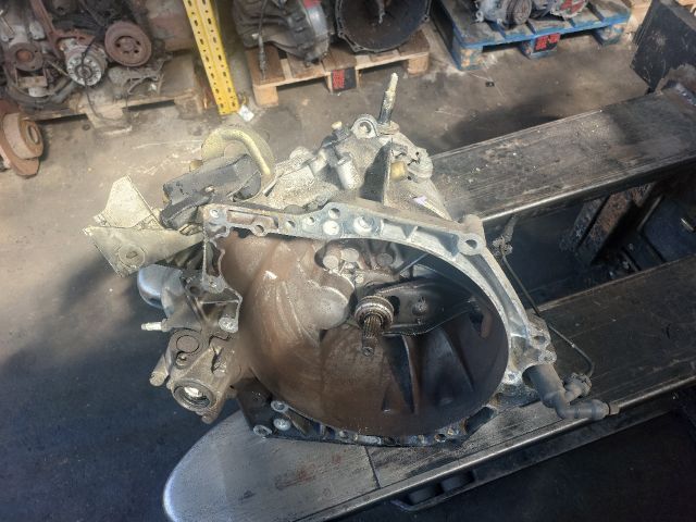 bontott PEUGEOT 307 Váltó (Mechanikus)