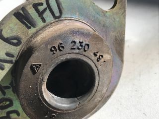 bontott PEUGEOT 307 Motor Tartó Bak (Fém)