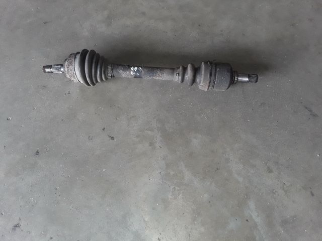 bontott PEUGEOT 307 Bal Féltengely