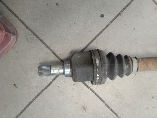 bontott PEUGEOT 307 Bal Féltengely