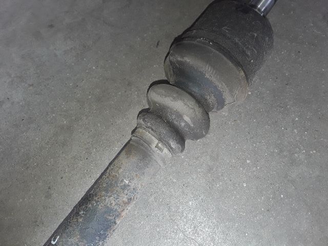 bontott PEUGEOT 307 Bal Féltengely