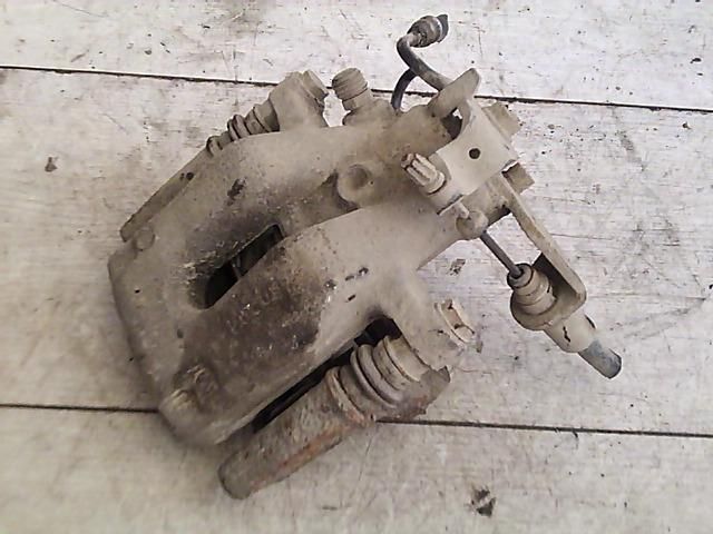 bontott PEUGEOT 307 Bal hátsó Féknyereg Munkahengerrel