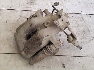 bontott PEUGEOT 307 Bal hátsó Féknyereg Munkahengerrel