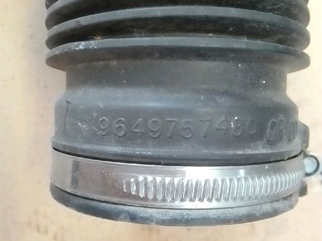 bontott PEUGEOT 307 Légbeömlő Cső