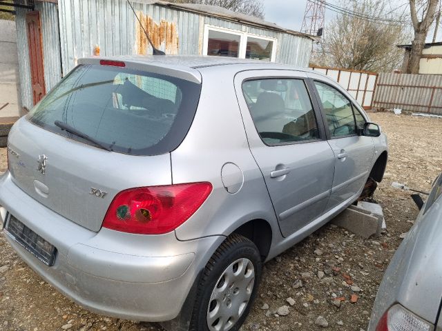 bontott PEUGEOT 307 Motorblokk (Fűzött)