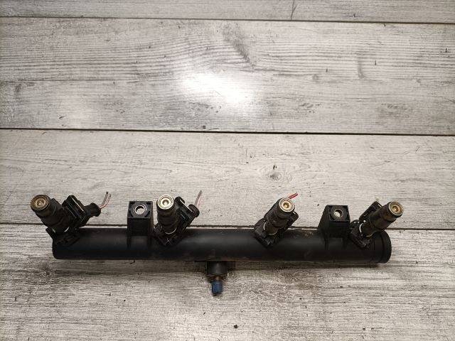 bontott PEUGEOT 307 Porlasztó (1 db)