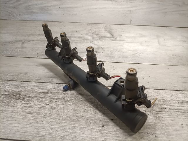 bontott PEUGEOT 307 Porlasztó (1 db)