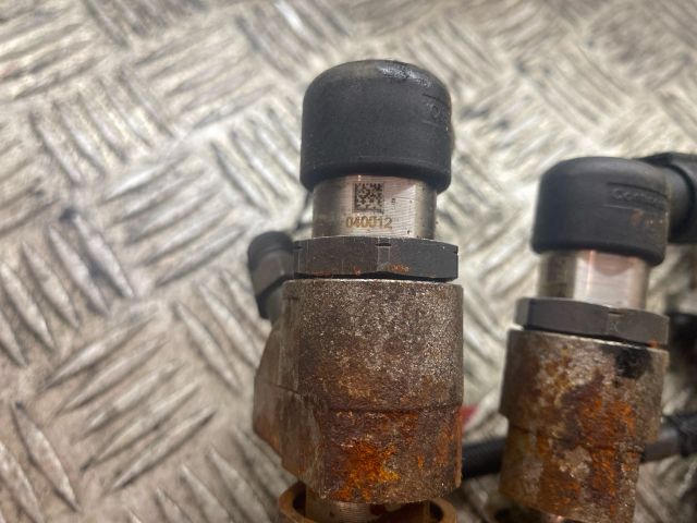 bontott PEUGEOT 307 Porlasztó (1 db)