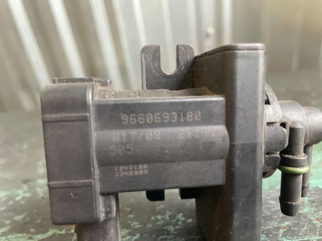 bontott PEUGEOT 307 Turbó Vákum Szelep