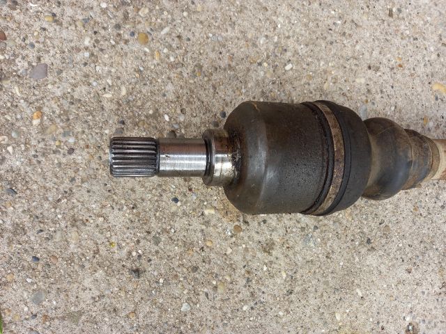 bontott PEUGEOT 307 Bal Féltengely