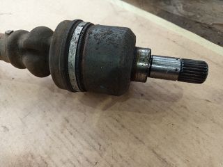 bontott PEUGEOT 307 Bal Féltengely