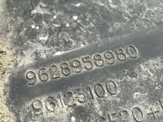 bontott PEUGEOT 307 Felső Vezérlés Burkolat