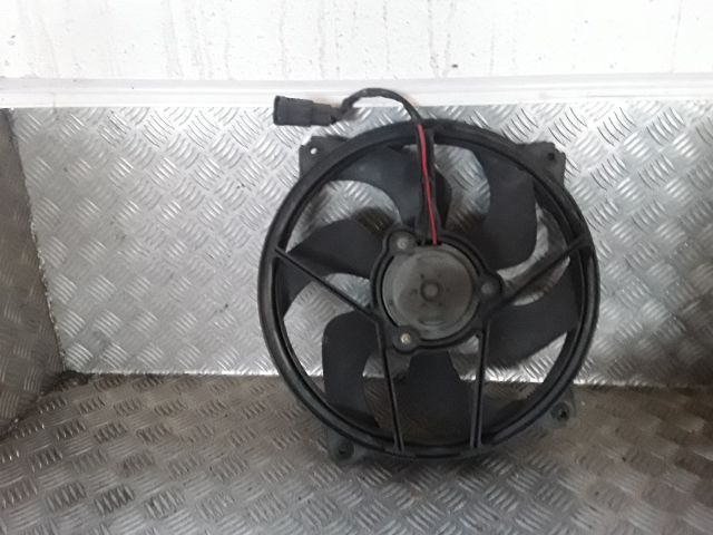 bontott PEUGEOT 307 Hűtőventilátor