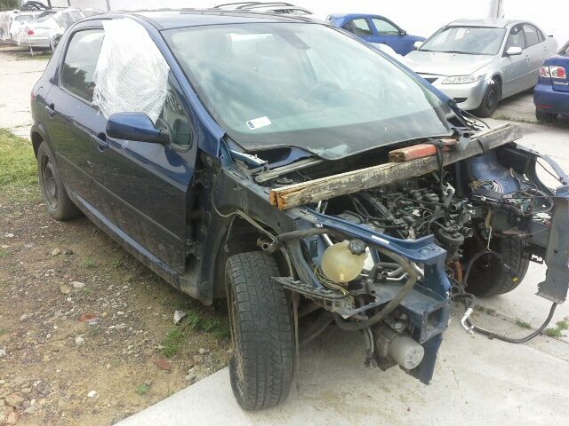 bontott PEUGEOT 307 Jobb első Rugó