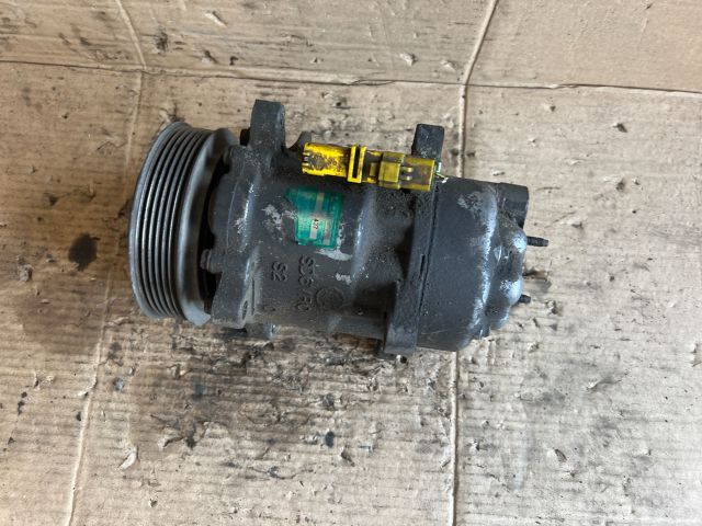 bontott PEUGEOT 307 Klímakompresszor