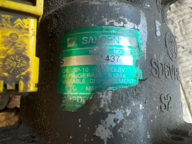 bontott PEUGEOT 307 Klímakompresszor